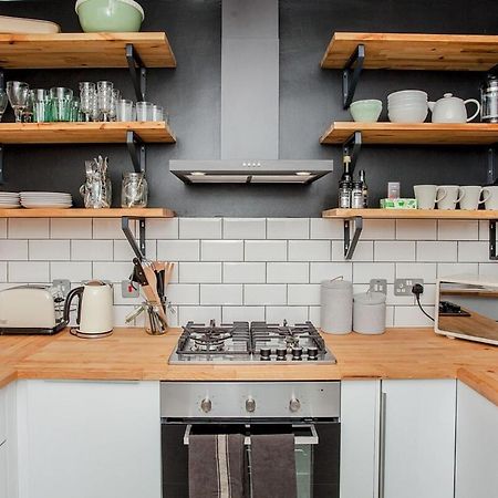 לונדון Modern Central 1Bd Flat In Clerkenwell - Sleeps 4! מראה חיצוני תמונה
